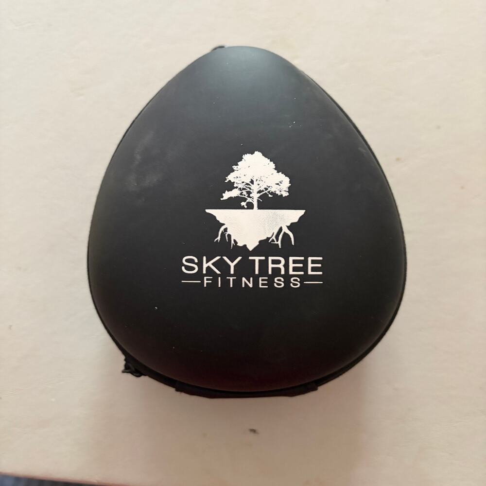 Sky Tree Fitness Hypoxic Training Mask Size Small - Picture 5 of 5